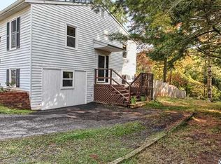 290 Juniper Dr, Etters, PA 17319