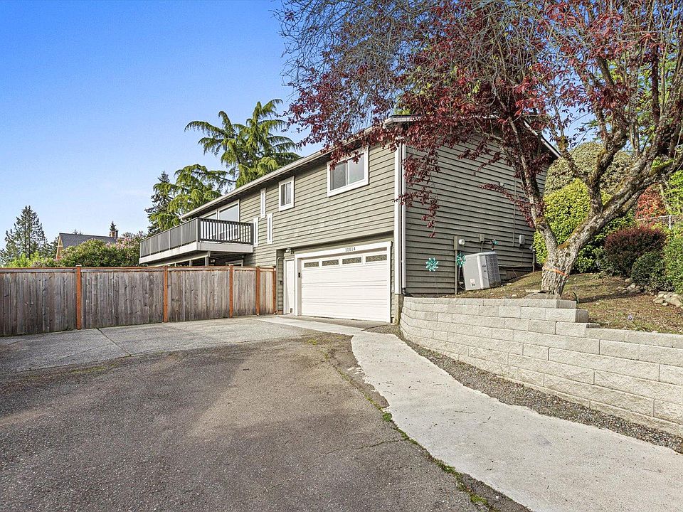 1st image of 11014 NE 58th Pl