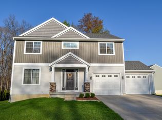 2661 Jolly Roger Dr, Wayland, MI 49348