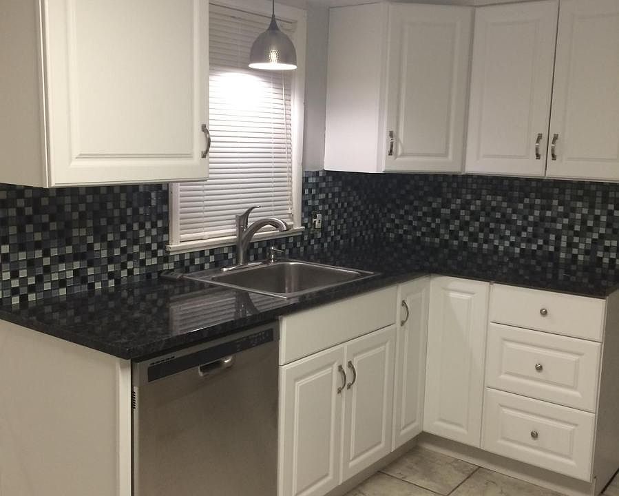 2nd image of 1279 Taggart St NW