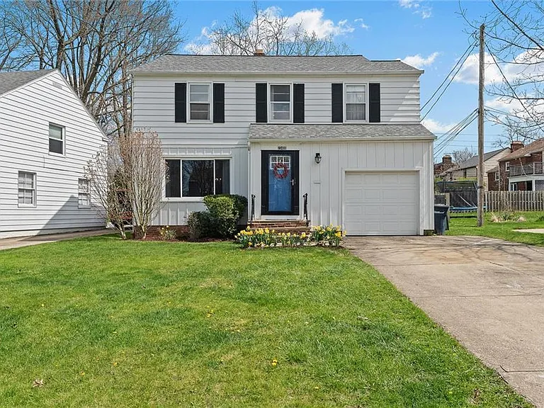 23400 E Silsby Rd — Photo 1