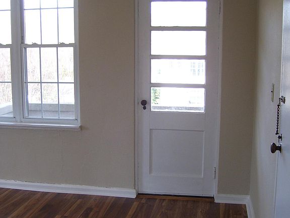 5th image of 601 Cleveland St Unit 9F