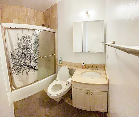 Rented by Fact Real Estate LLC | media 11