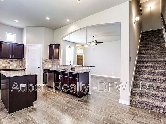 4th image of 1038 W Sierra Vista Ct