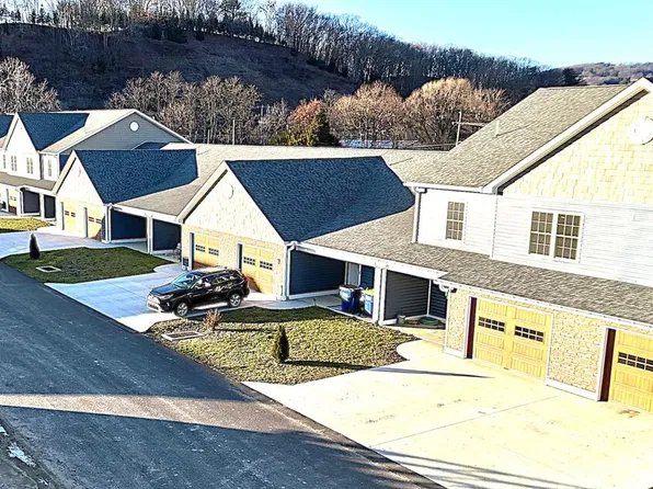 31 Beverly Ln, Sayre, PA 14892