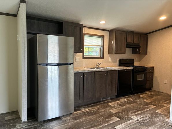 803 Georgina Dr