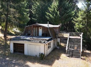 5004 Sprowl Creek Rd, Garberville, CA 95542