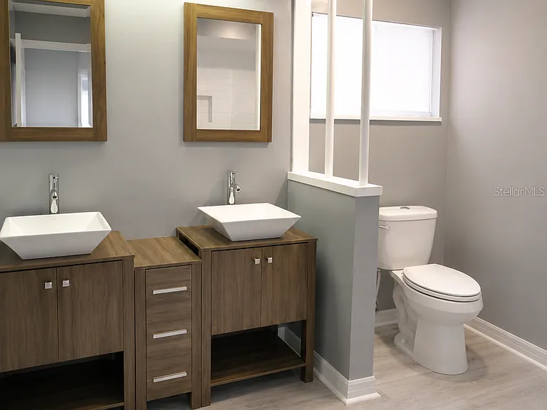 345 Gilbert Rd — Photo 10
