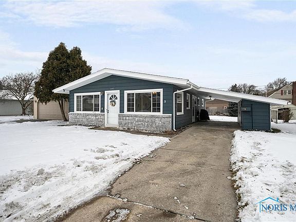 4th image of 685 Centerfield Dr