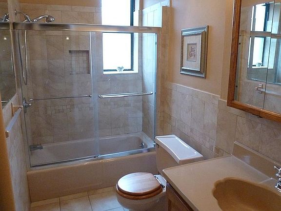 5th image of 870 W 181st St APT 29AB