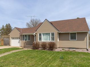604 N Mantorville Ave, Kasson, MN 55944