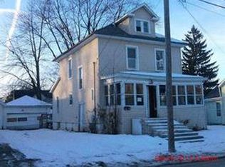 1120 S State Ave, Freeport, IL 61032