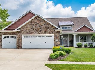 16120 Ballantyne Trl, Huntertown, IN 46748