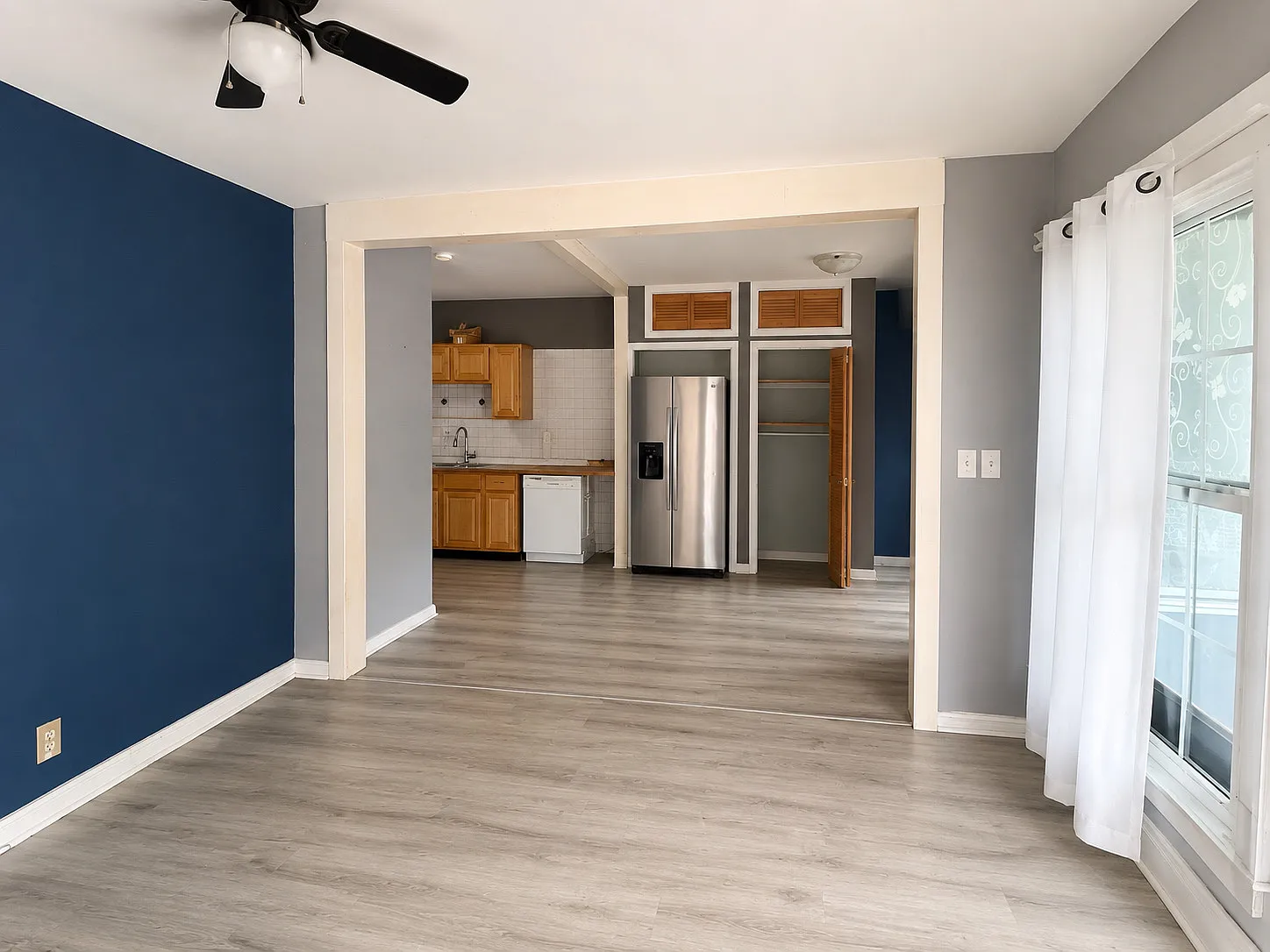 3 bed, 1200 sqft, $2,700 — Photo 4