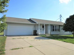 515 Main St, Hallam, NE 68368