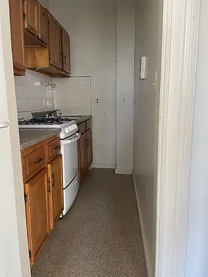 Rented by Emerald Plains Realty Corp | media 3