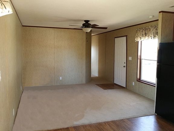 4th image of 11 Birch Ln