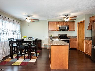 10985 Snow Rd, Parma Heights, OH 44130 | Zillow