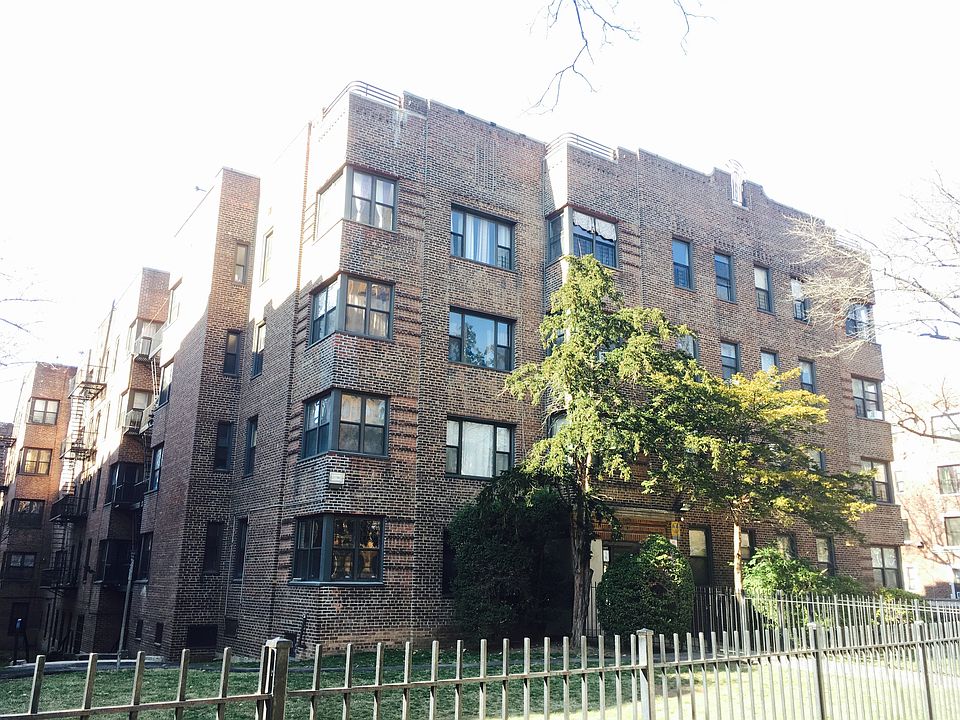 1st image of 29 S Munn Ave APT 1A