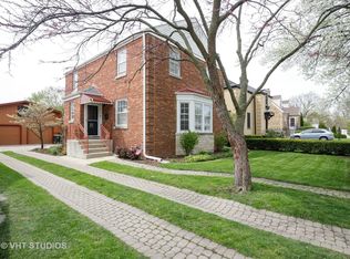 148 S Greenwood Ave, Park Ridge, IL 60068