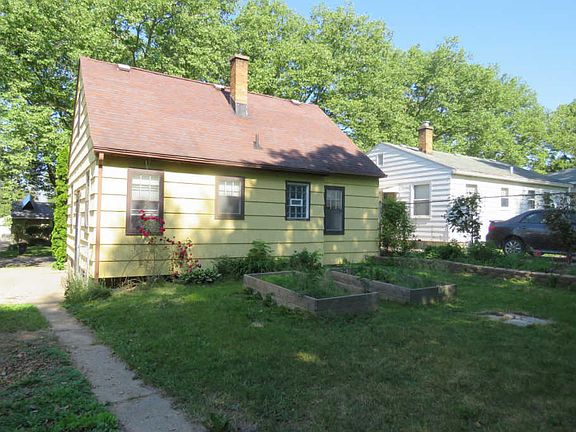 2nd image of 1250 Portland Ave NE