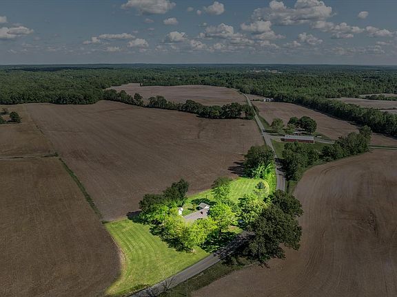 3rd image of 6696 State Highway 983