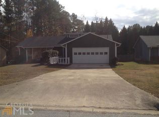 758 Fieldstone Dr, Jonesboro, GA 30238