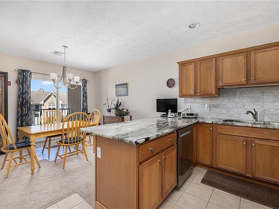4th image of 200 Roger Williams Ave Unit 406