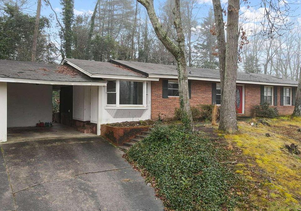1st image of 1010 Tanglewood Dr