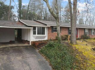 1010 Tanglewood Dr, Gainesville, GA