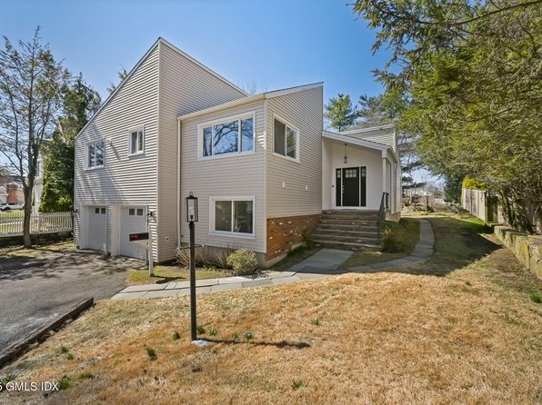 24 Rippowam Rd, Cos Cob, CT 06807