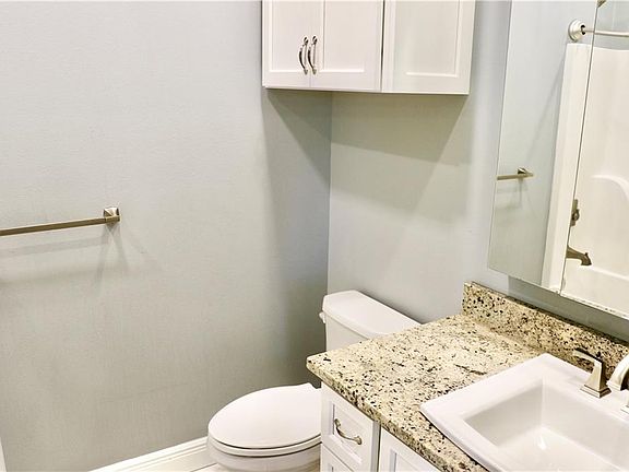4th image of 3619 Cherry St