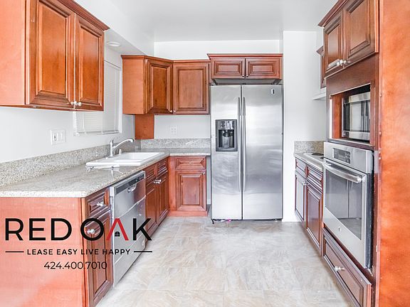 2nd image of 818 W Huntington Dr APT 1