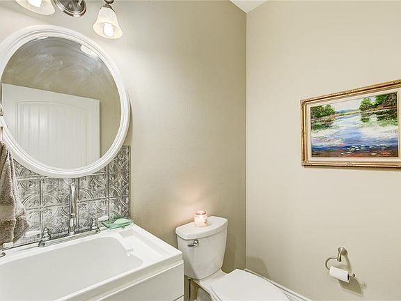5th image of 5332 Fairway Cir