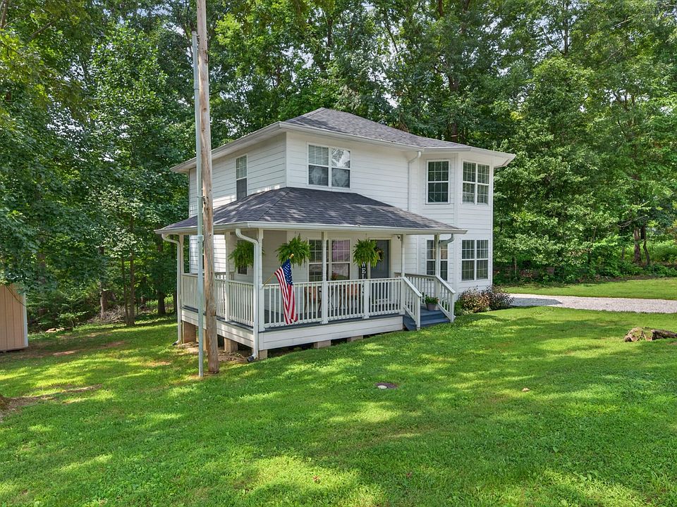 1st image of 444 French Hill Rd