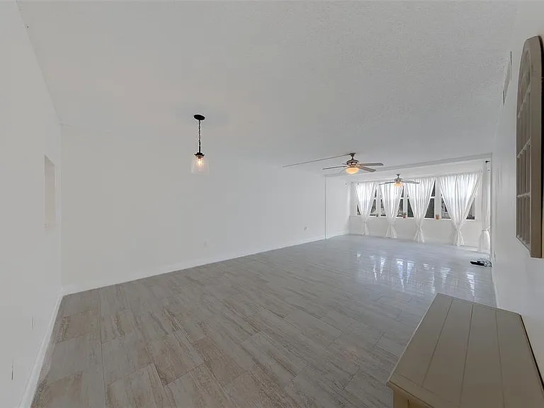 10215 Regal Dr #4 — Photo 14