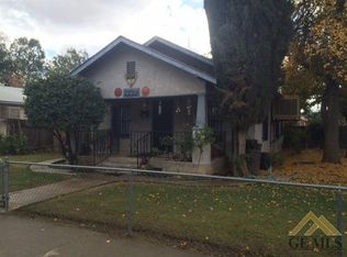 1039 9th St, Wasco, CA 93280