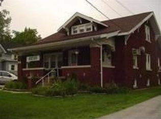 705 S Main St, Crown Point, IN 46307