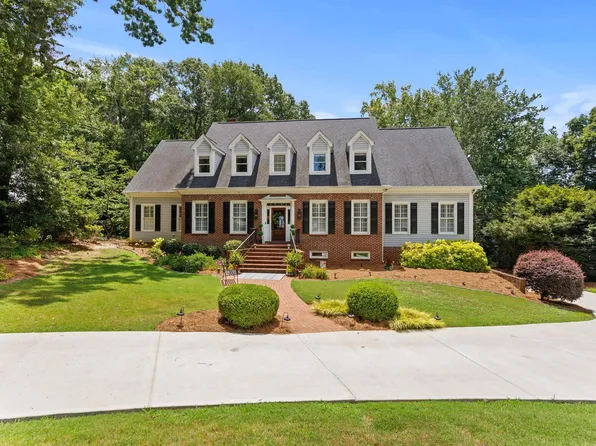 104 Lady Banks Ln, Greer, SC 29650