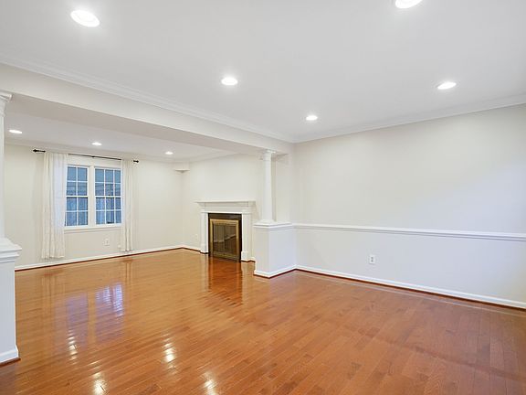 5th image of 7519 Camp Alger Ave