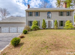 35 High Gate Drive, Avon, CT 06001