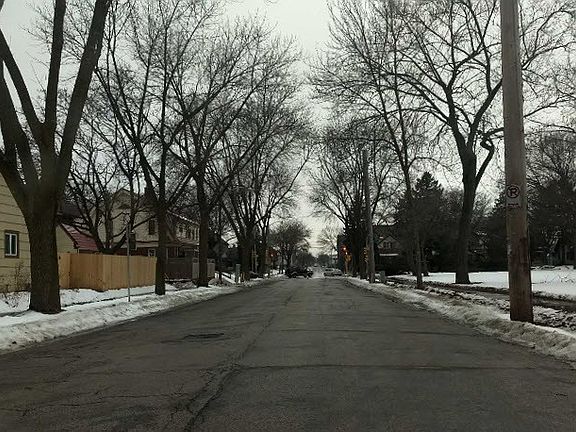 5th image of 3472 N Dousman St APT A