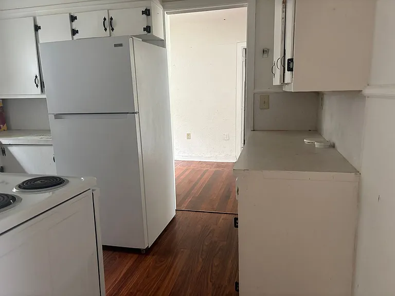 239 Mason Blvd — Photo 7