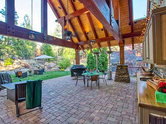 3rd image of 1206 Lassen View Dr