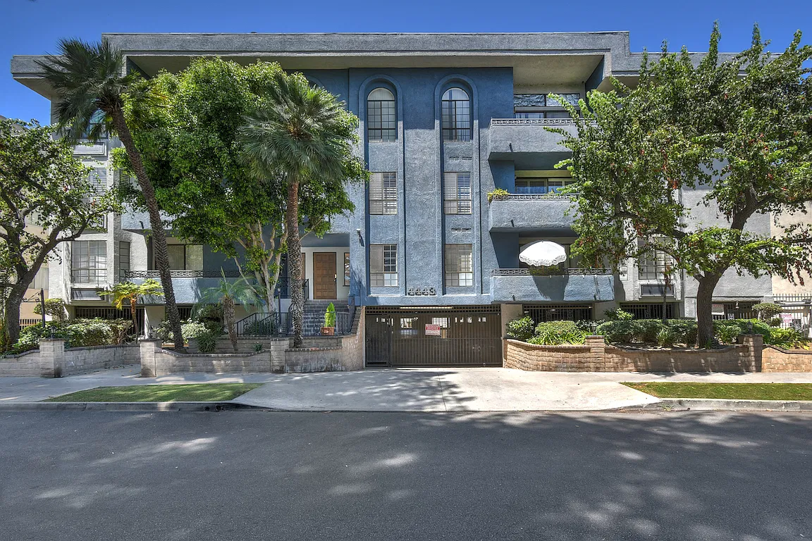2 bed, 2000 sqft, $4,500 — Photo 3