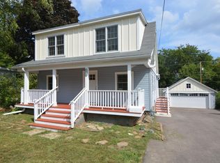 5714 Old Middleton Rd, Madison, WI 53705