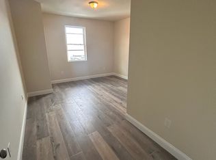 1431 Diamond St #1, Philadelphia, PA 19121