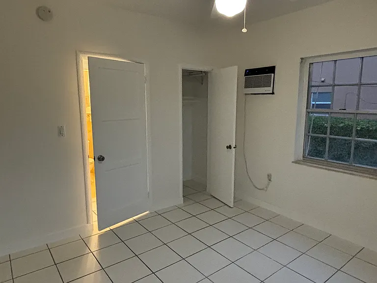 43 Madeira Ave #1 — Photo 6