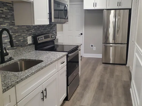 17 W Talbott St #B, Brooklyn, MD 21225