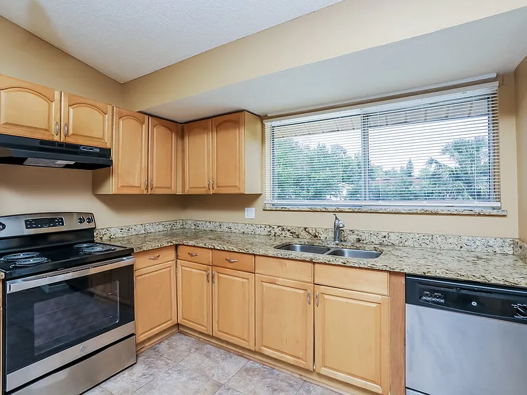 5343 Broken Pine Cir — Photo 8